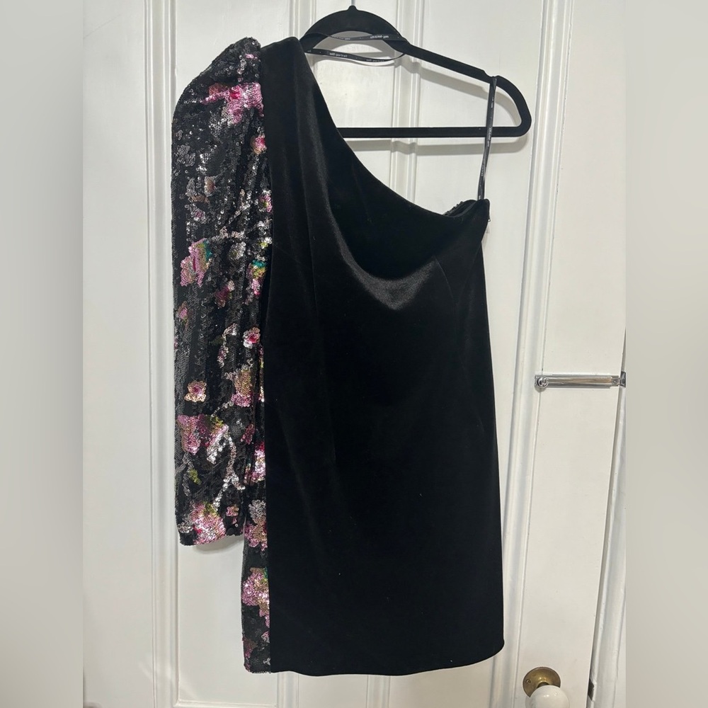 Self-Portrait Midnight Bloom One Shoulder Sequined Cocktail Dress - Picture 4 of 8